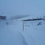 T2 Confortable - Piscine Chauffee - Super