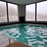 T2 Confortable - Piscine Chauffee - Super Besse-et-Saint-Anastaise