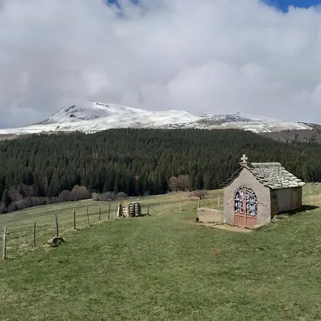 T2 Confortable - Piscine Chauffee - Super Apartament